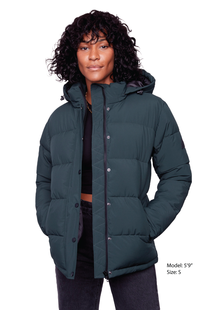 FORILLON | WOMEN'S VEGAN DOWN (RECYCLED) SHORT PUFFER JACKET, DEEP GREEN